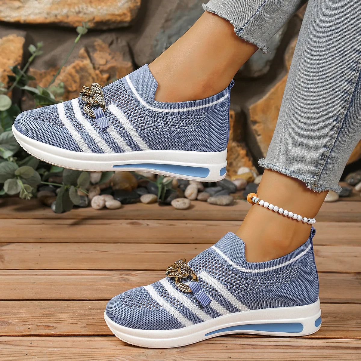 Breathable Mesh Round Toe Slip-Ons