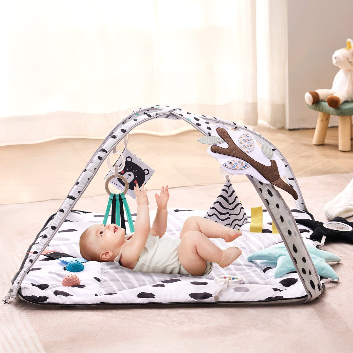 Baby Play Gym Mat Tummy Time Activity Mat With 6 Sensory Toys