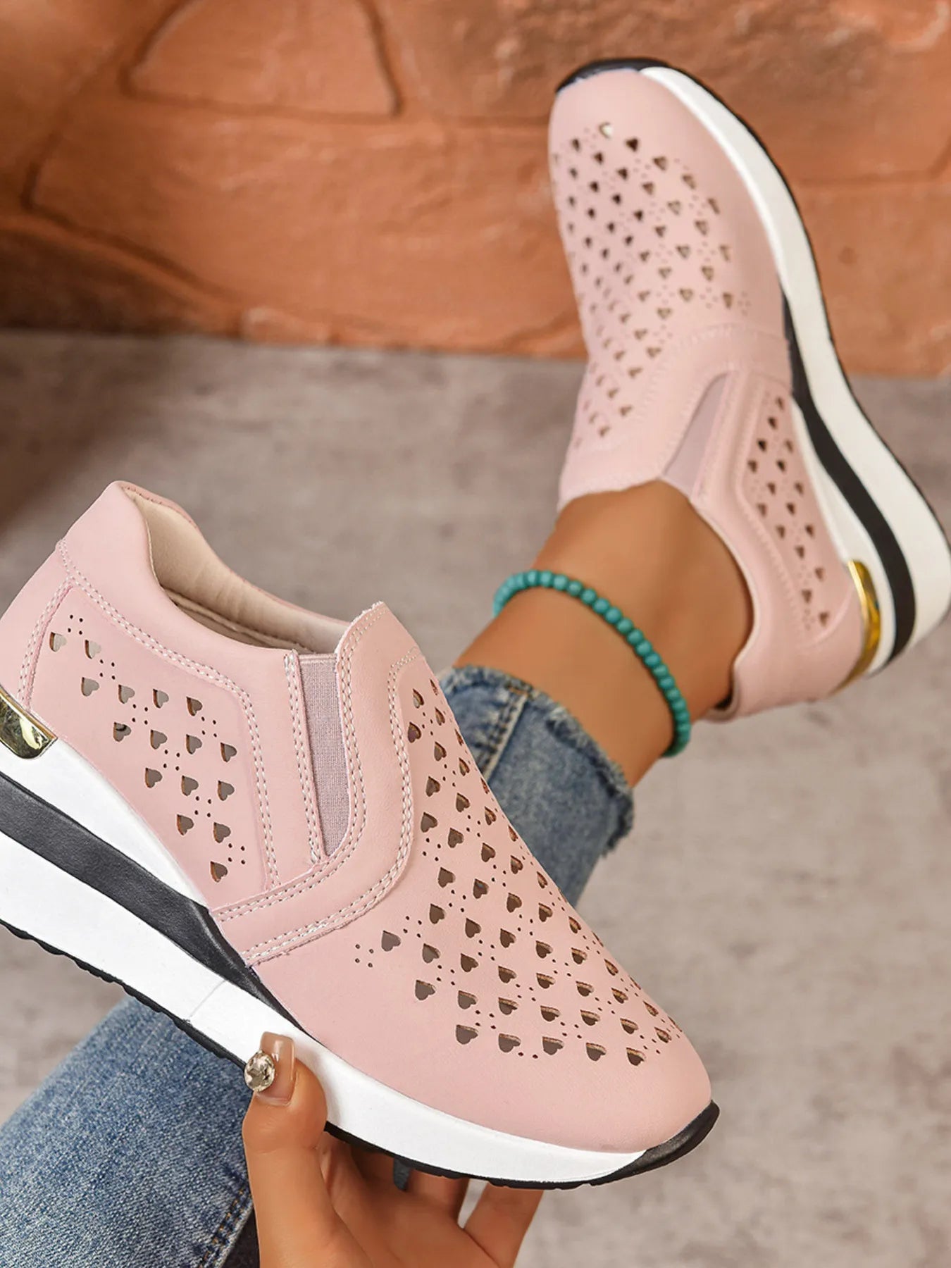 1b4b5a15b5d541bebf4760f1f72bba0c-Max-Origin