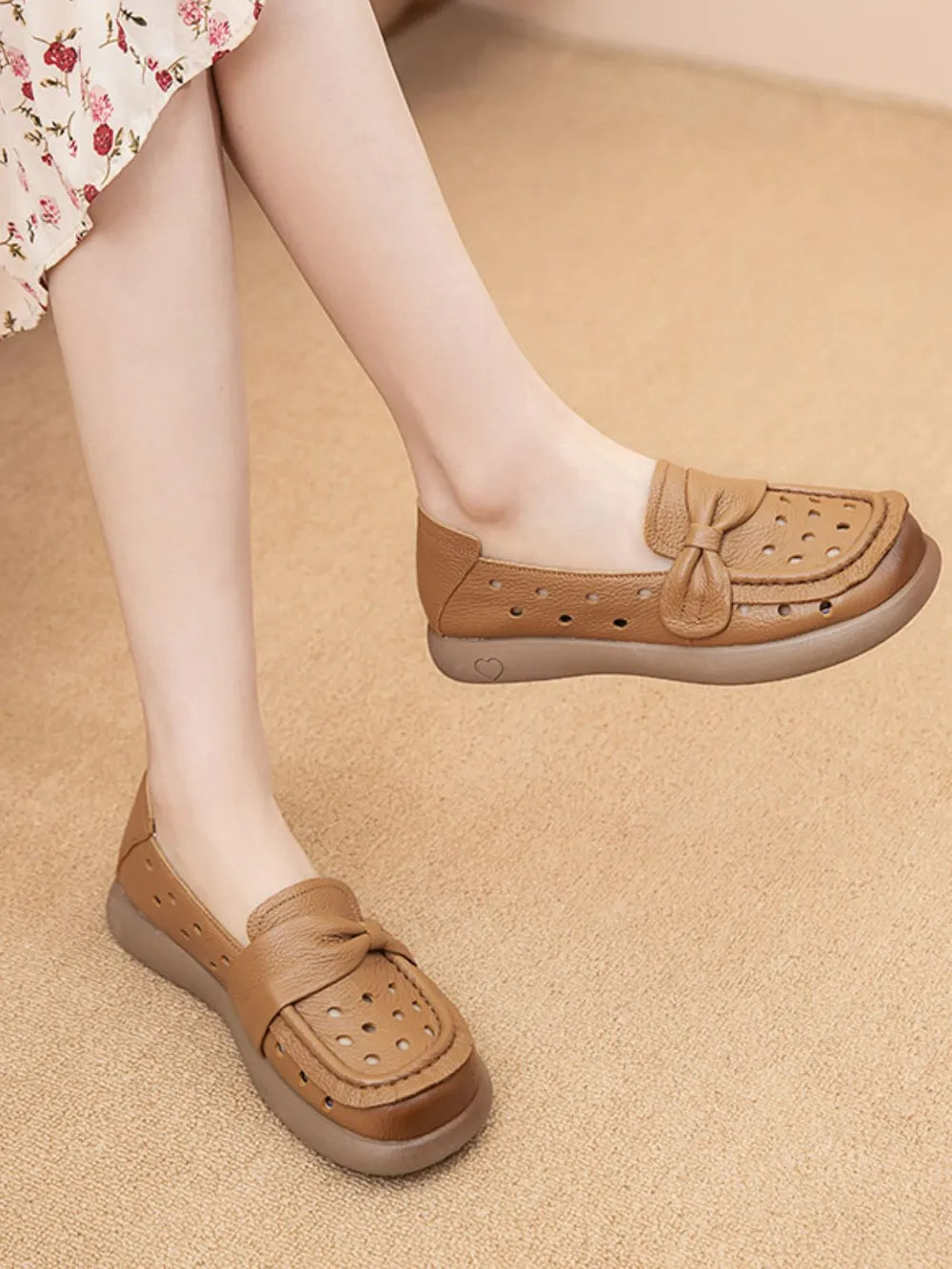 Bow Eyelet Round Toe Flat Loafers