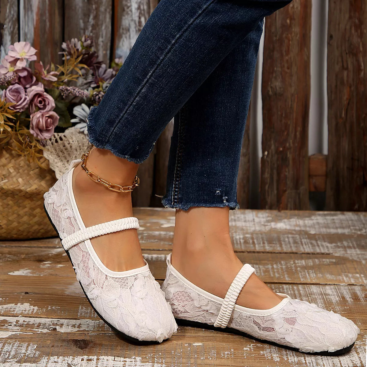 Round Toe Flats Slip-Ons