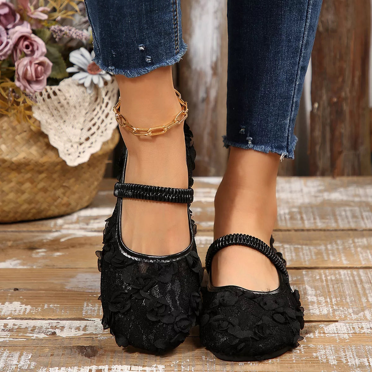 Round Toe Flats Slip-Ons