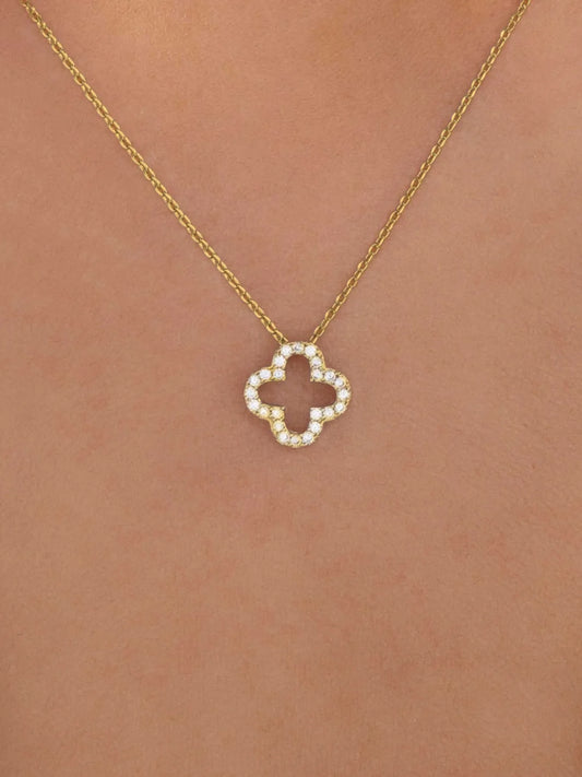Inlaid Zircon Clover Pendant Necklace