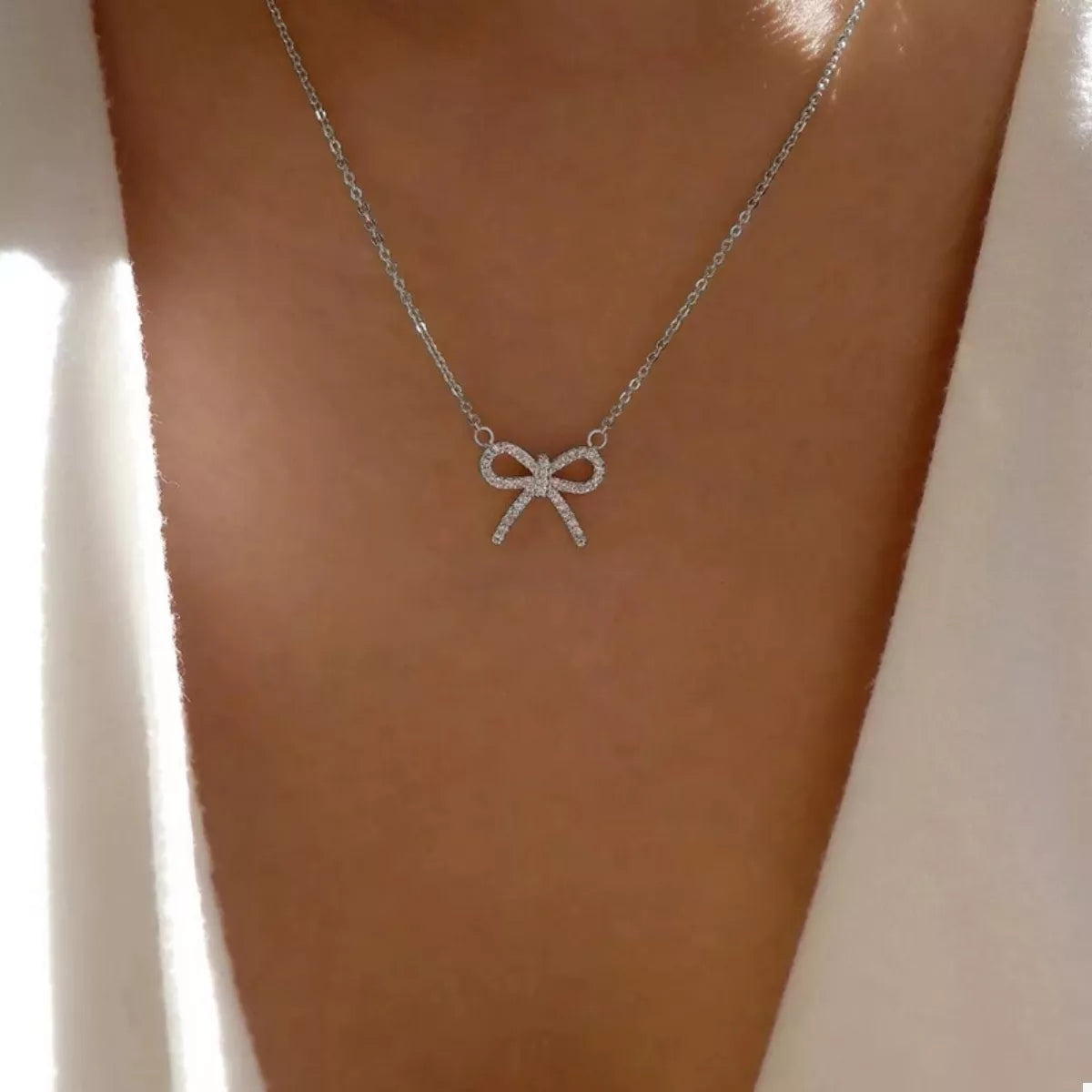 Bowknot Pendant Necklace