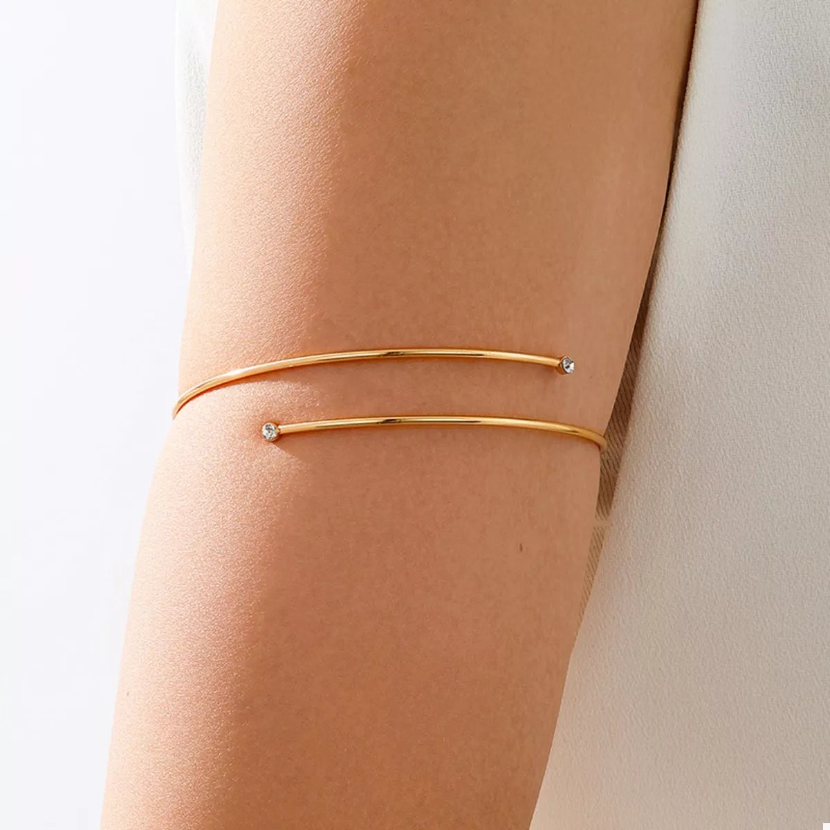 Delicate Gold Wire Upper Arm Bracelet