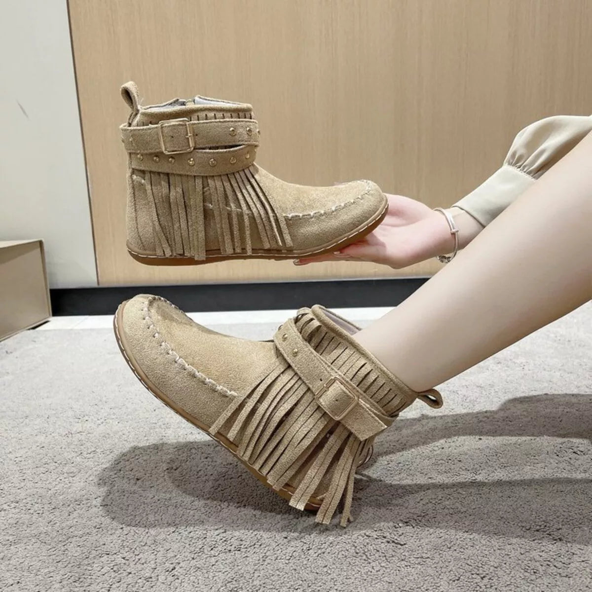 Fringe Round Toe Boots