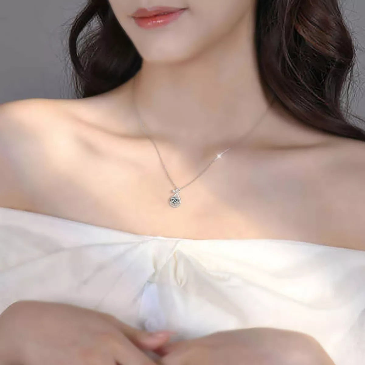 1 Carat Moissanite Pendant Necklace