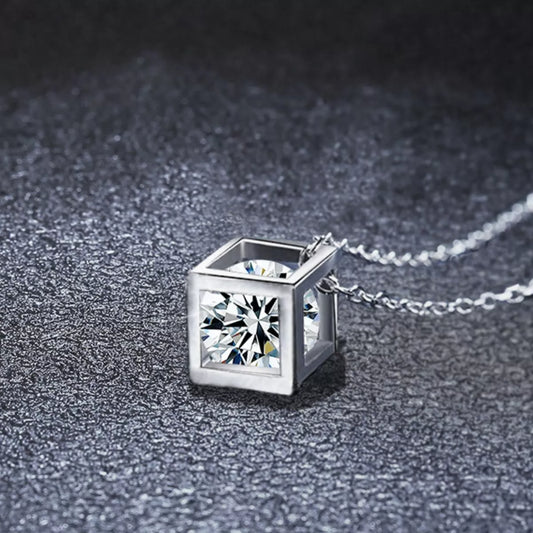 925 Sterling Silver Moissanite Pendant Necklace