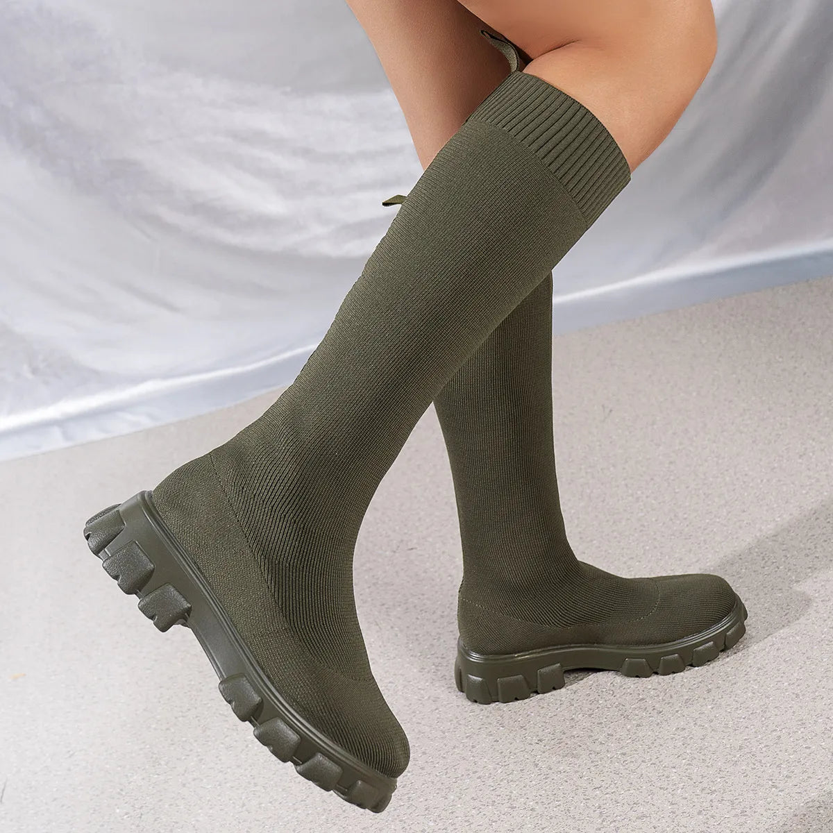 Round Toe Platform Boots