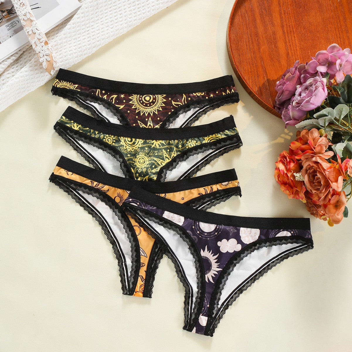 Plus-size Lace-trimmed Low-rise Seamless Floral-print Womens Panties