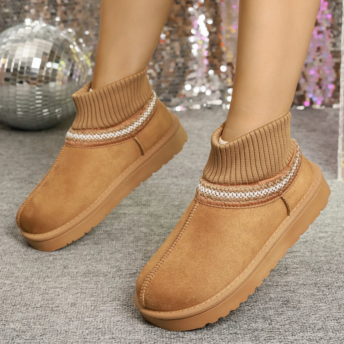 Round Toe Platform Boots