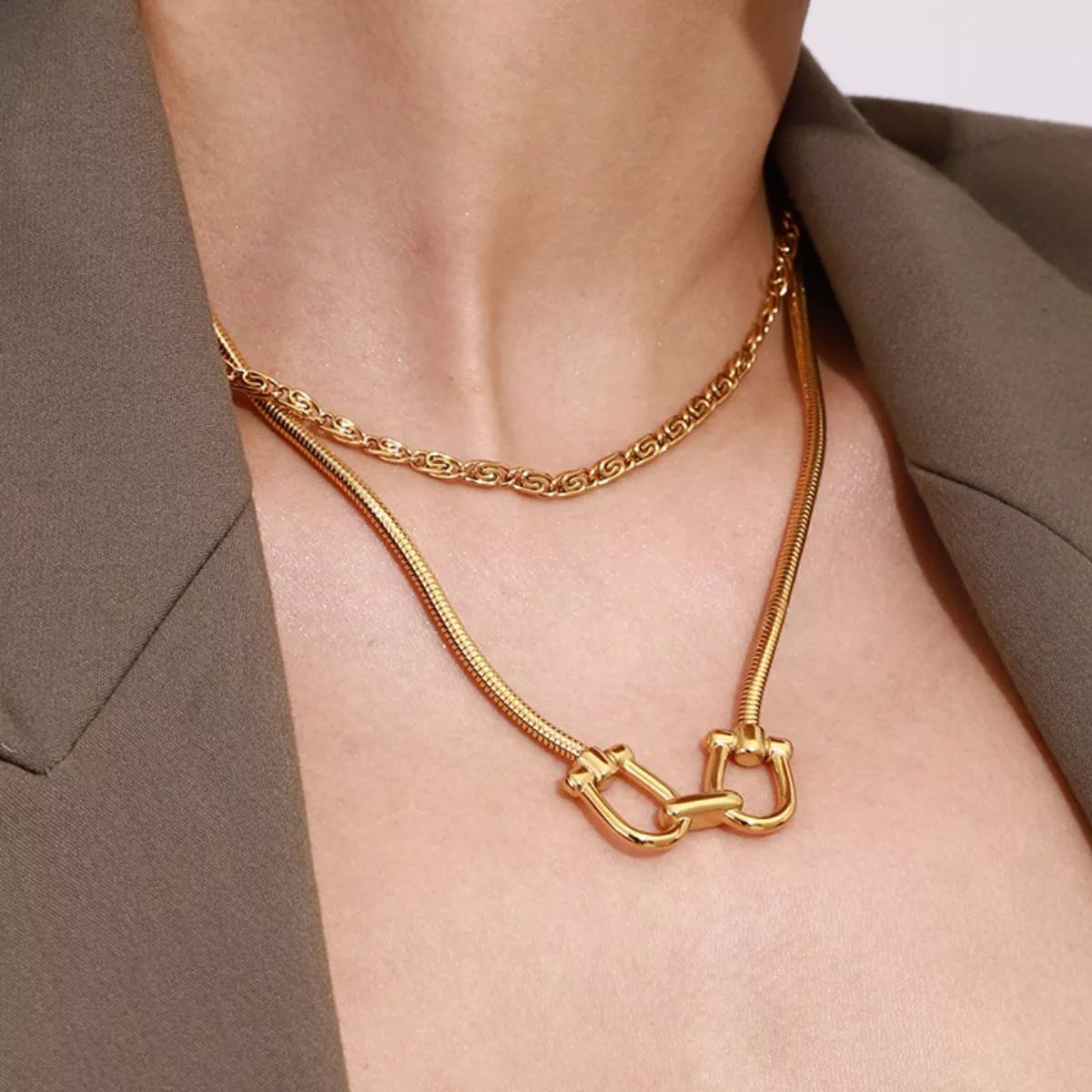 18K Gold-Plated Horseshoe Necklace