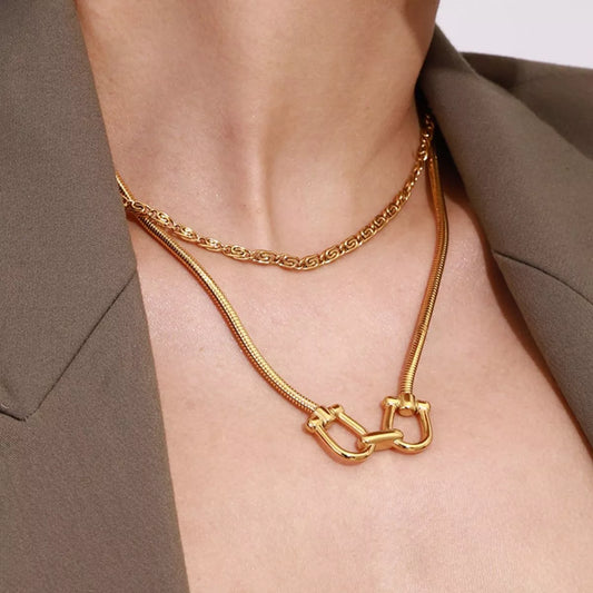 18K Gold-Plated Horseshoe Necklace