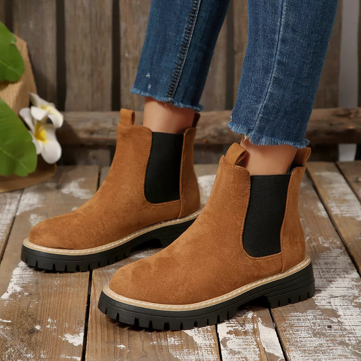 Round Toe Block Heels Boots
