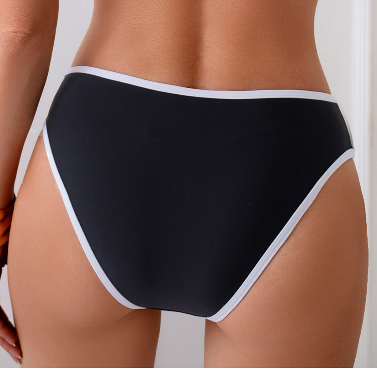 Women's Sporty Black Bikini Set, Square Neck Tank Top With White Contrast Trim & Mid Rise Bottom, 2 Piece SwimsuiT