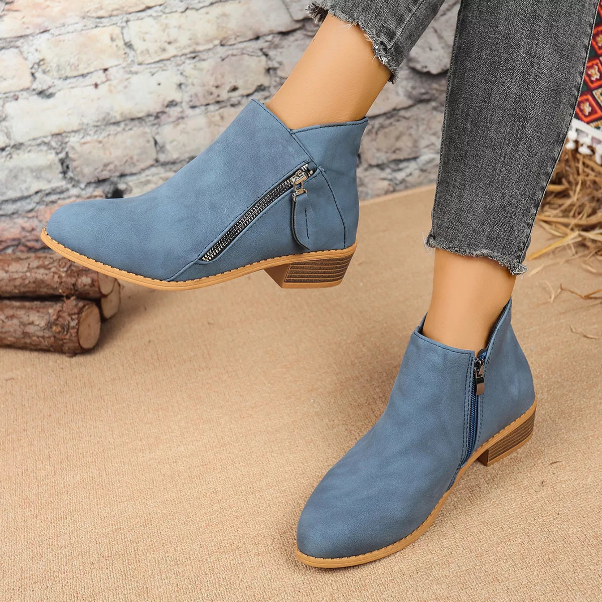 Size Zipper Block Heels Boots