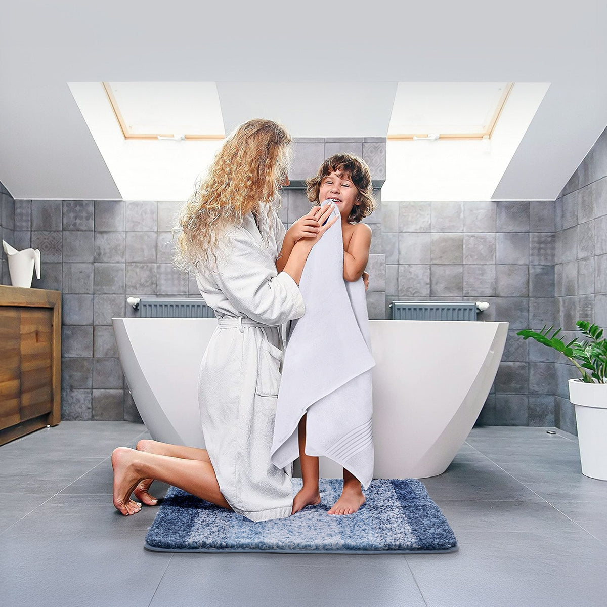 Bathroom Rug Absorbent Soft Bath Mat Machine Washable Quick Dry Non-Slip