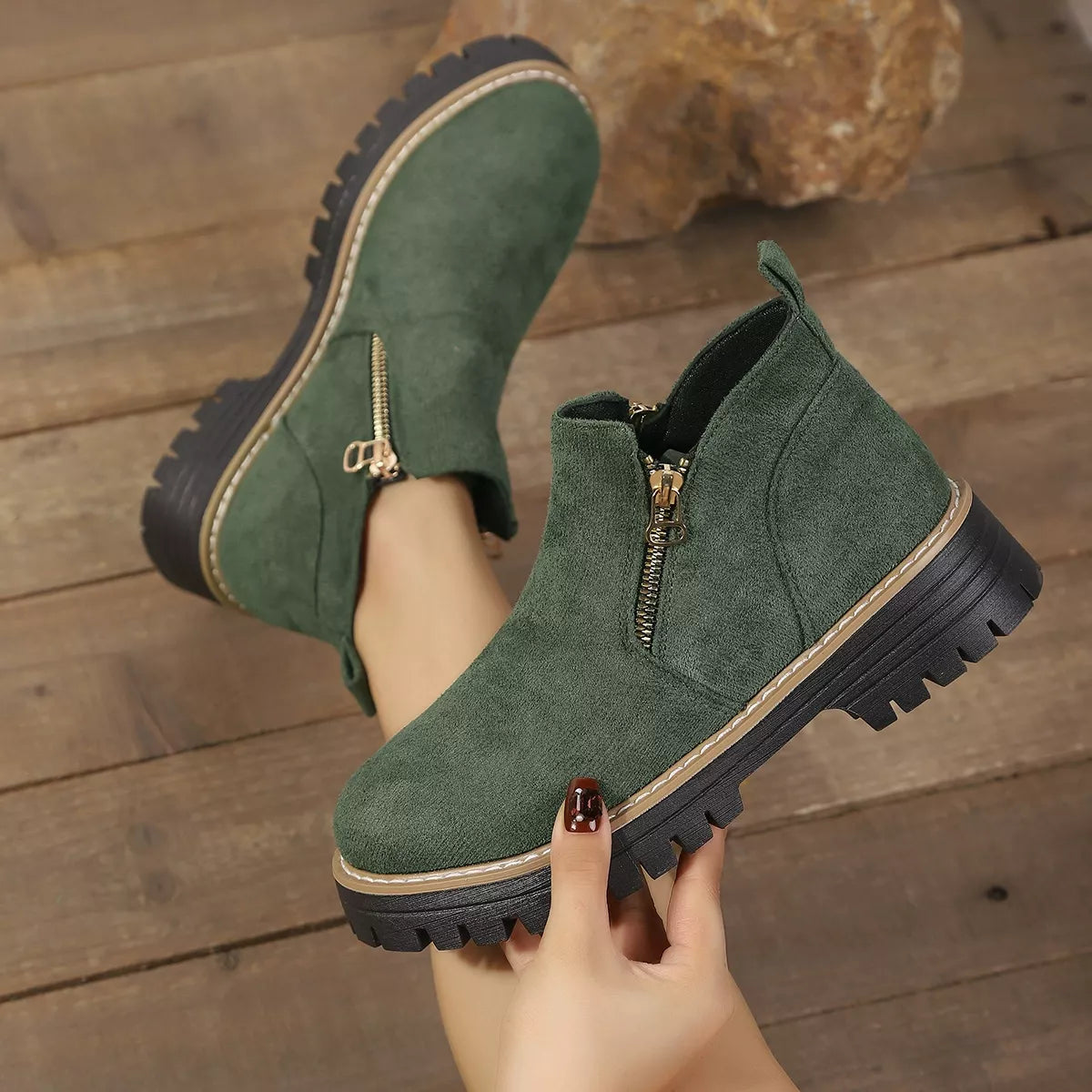 Round Toe Platform Boots