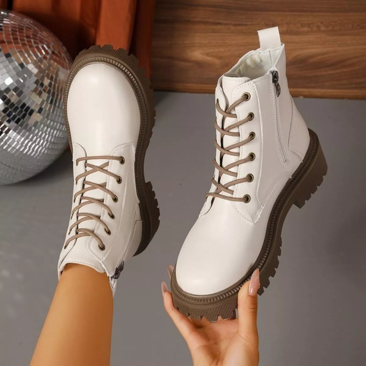 Lace Up Round Toe Boots