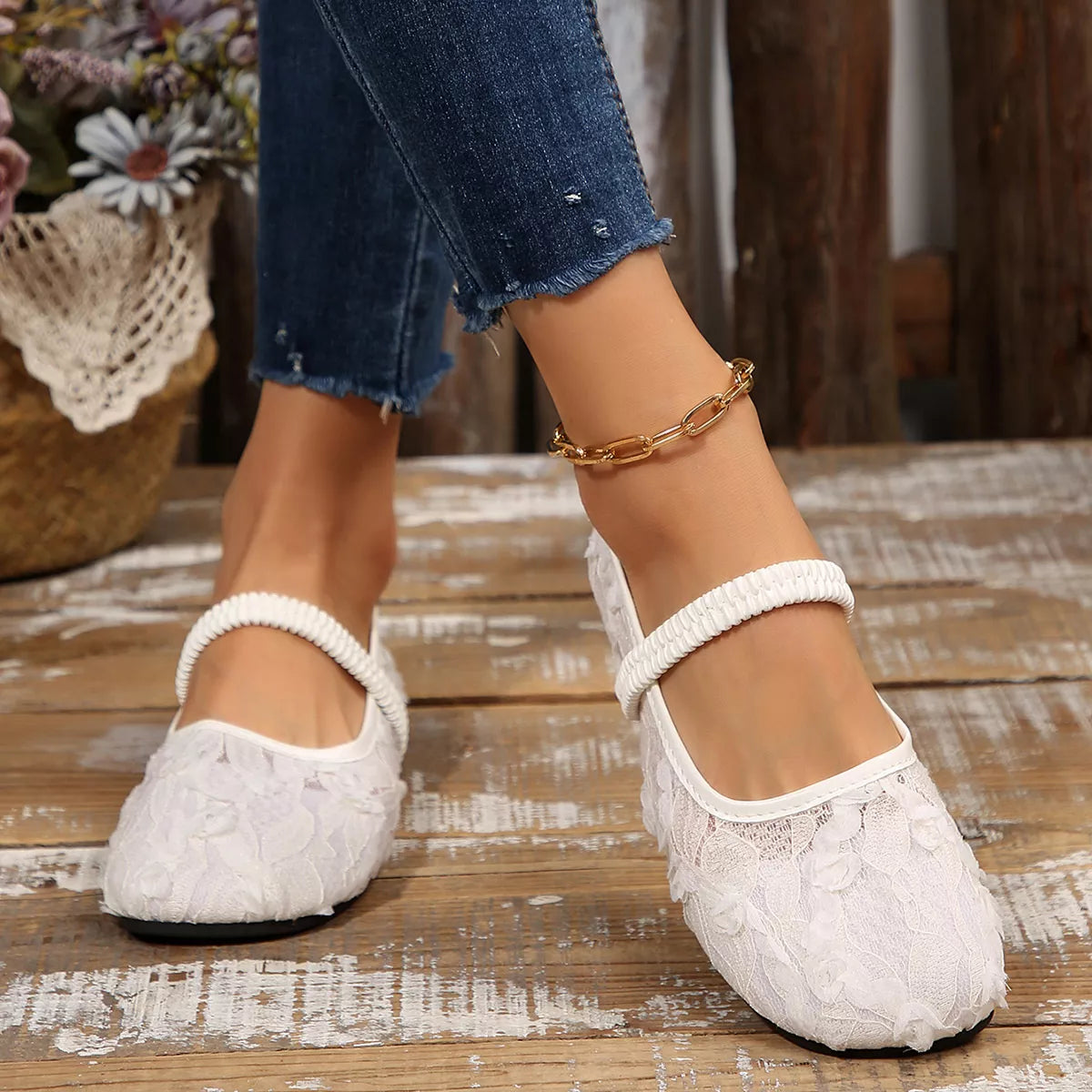 Round Toe Flats Slip-Ons