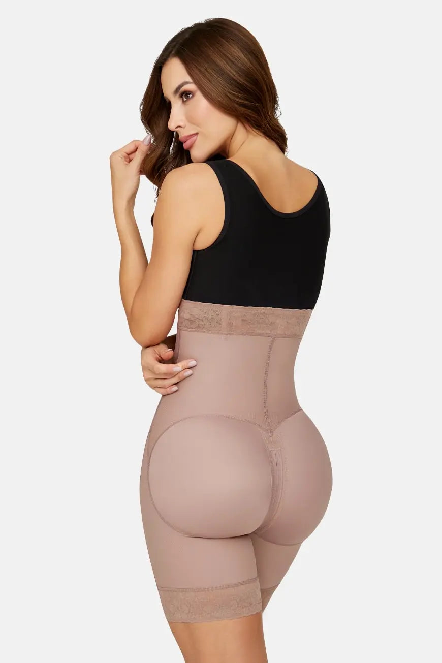 CURVEEZ High Waisted Shorts H-Evolution