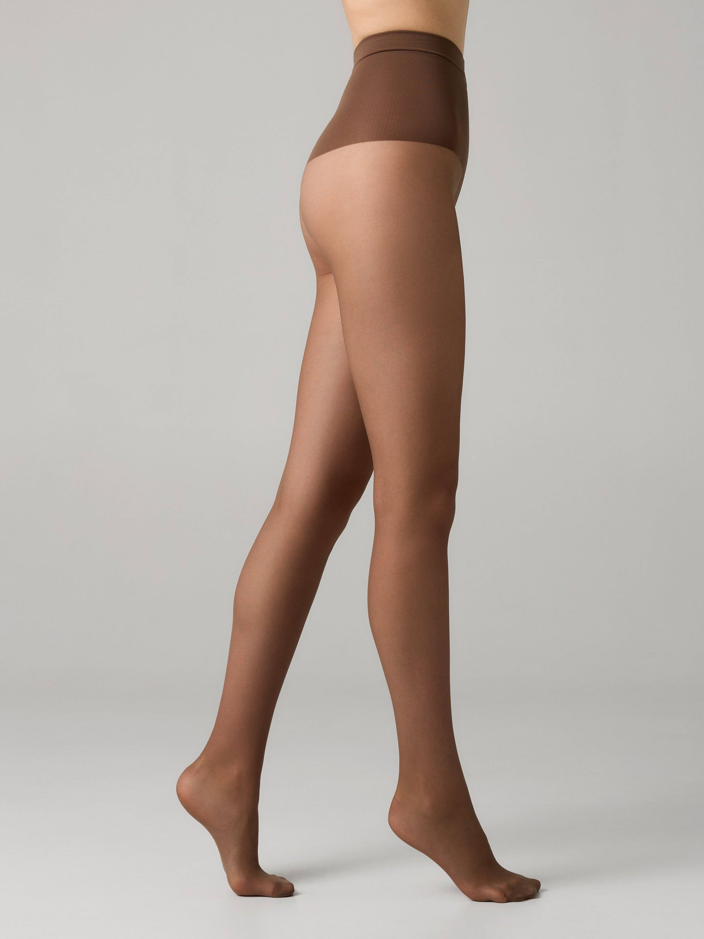 Conte Slimfit 20 Den - Modelling Women's Tights with a Wide Shaping Belt (8С-73СП)