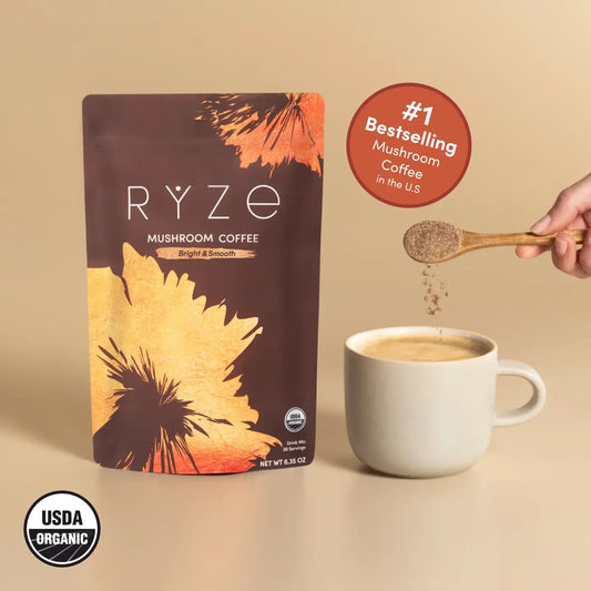 RYZE SUPERFOODS Mushroom Medium Roast Coffee Starter Kit, USDA Organic Instant Coffee with 6 Adaptogenic Mushrooms and for Energy, Focus, Digestion, Immunity with Lions Mane & Turkey Tail 30 Serving
