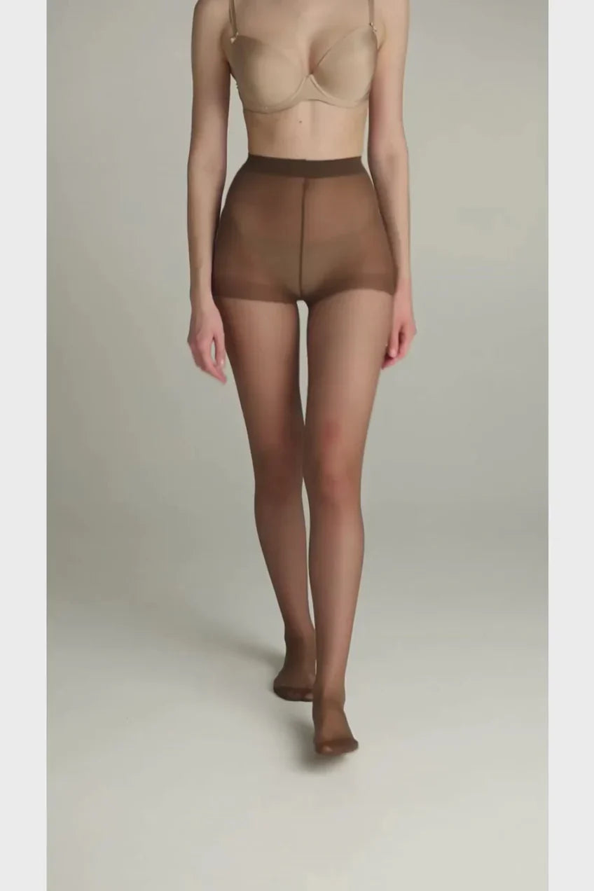 Conte Solo 20 Den - Classic Women's Pantyhose with a Reinforced Shorts (8С-39СП)