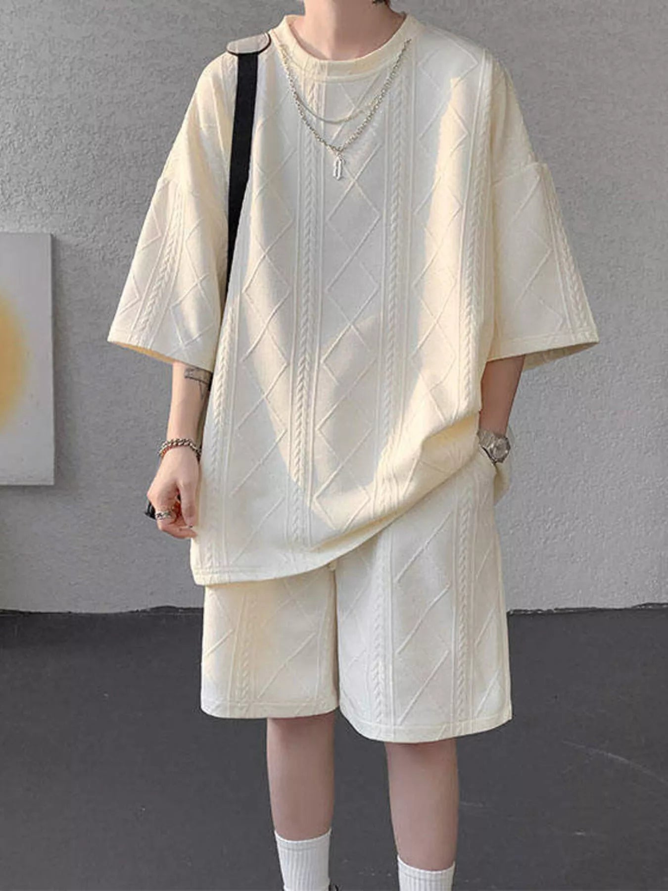 Men's Plus Size Textured Relaxed Fit Top and Shorts Set