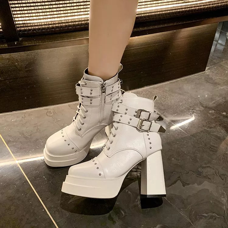Round Toe Block Heels Boots