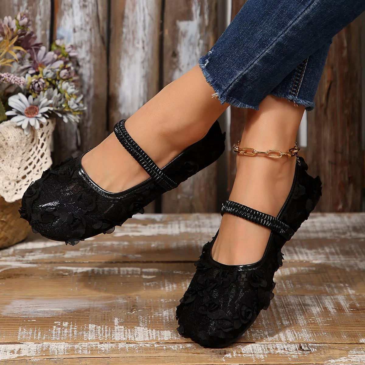 Round Toe Flats Slip-Ons