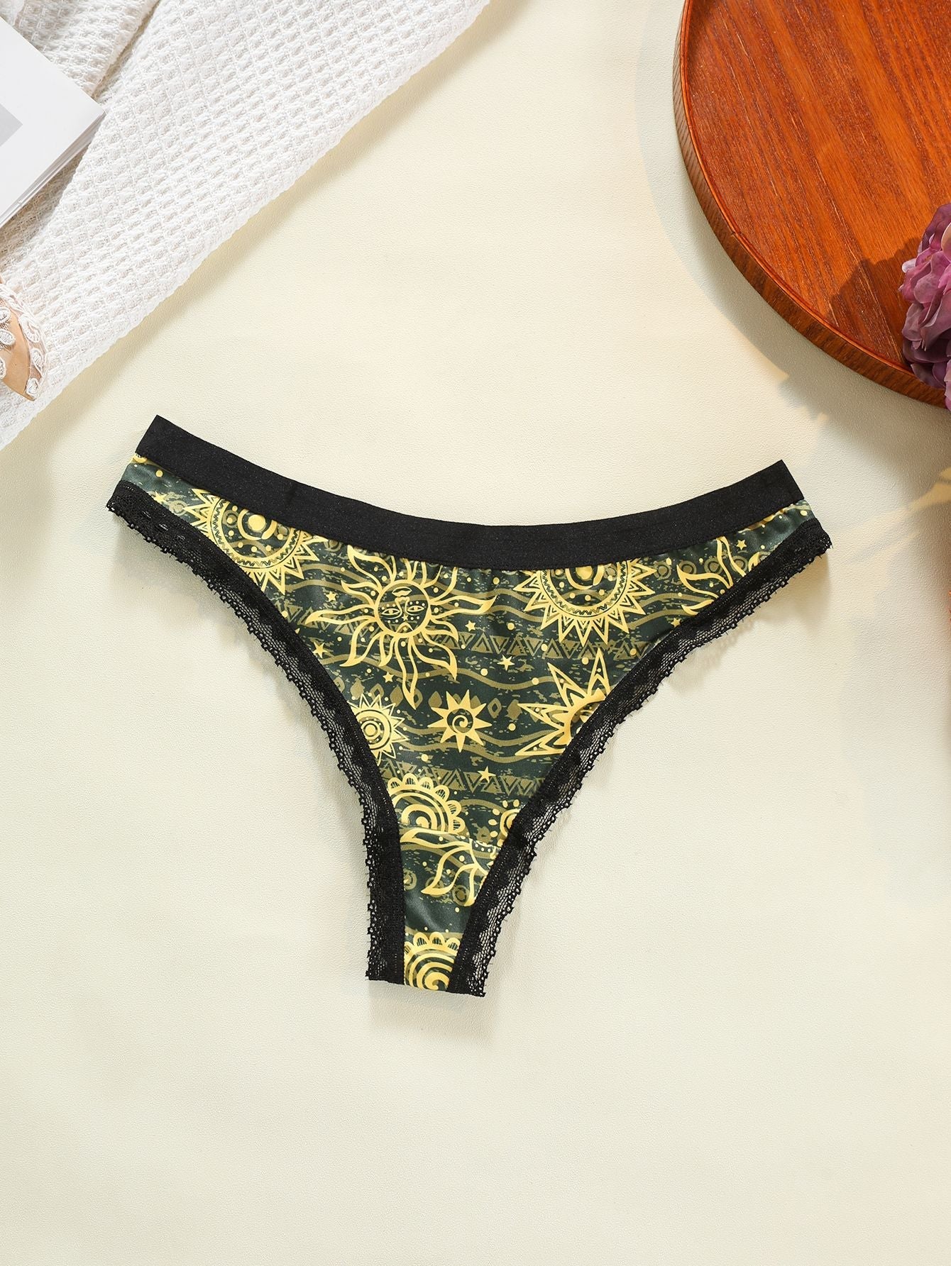 Plus-size Lace-trimmed Low-rise Seamless Floral-print Womens Panties