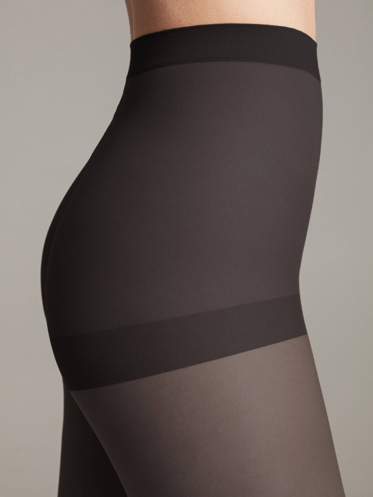 Conte Solo 20 Den - Classic Women's Pantyhose with a Reinforced Shorts (8С-39СП)
