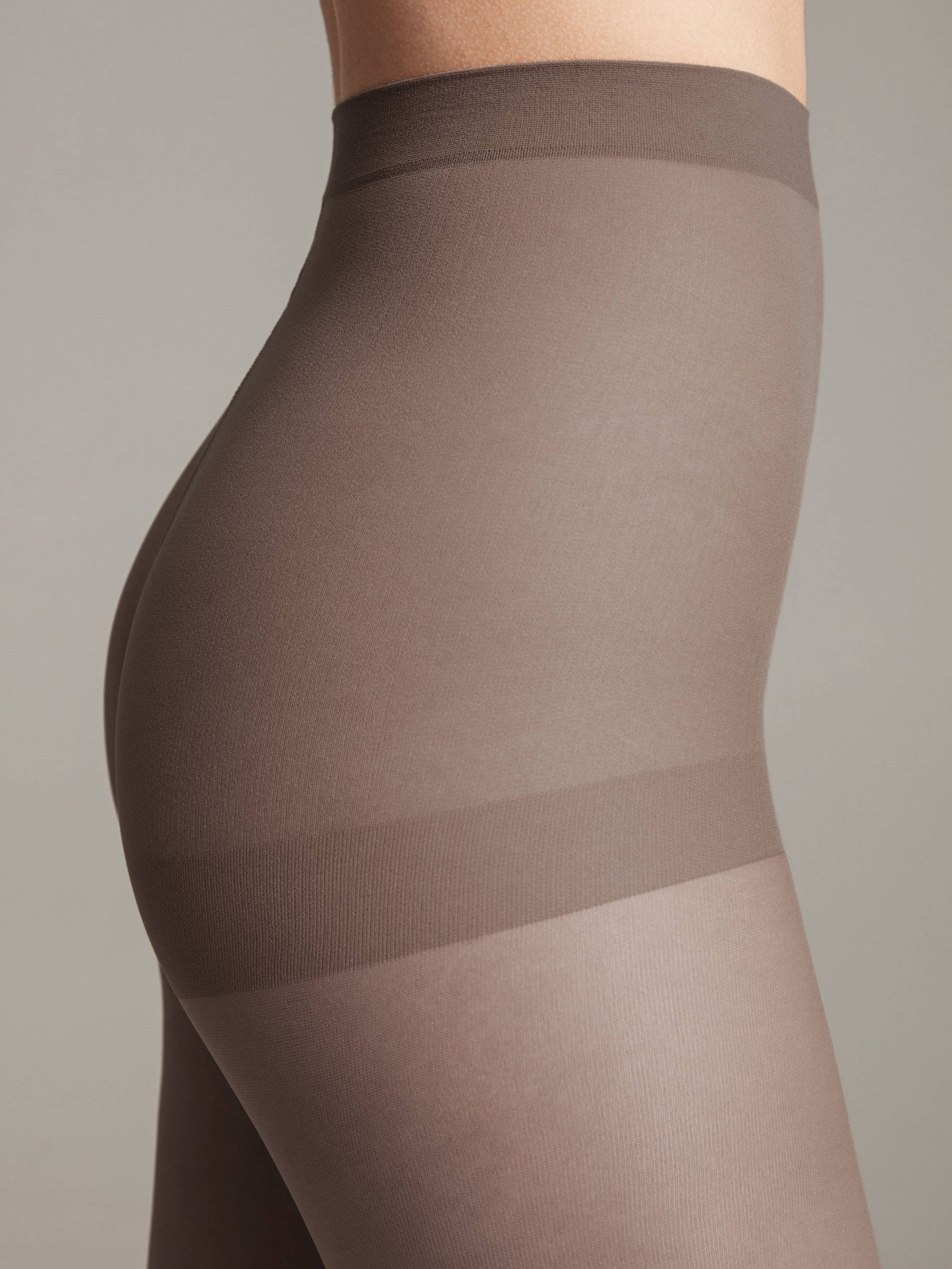 Conte Solo 20 Den - Classic Women's Pantyhose with a Reinforced Shorts (8С-39СП)